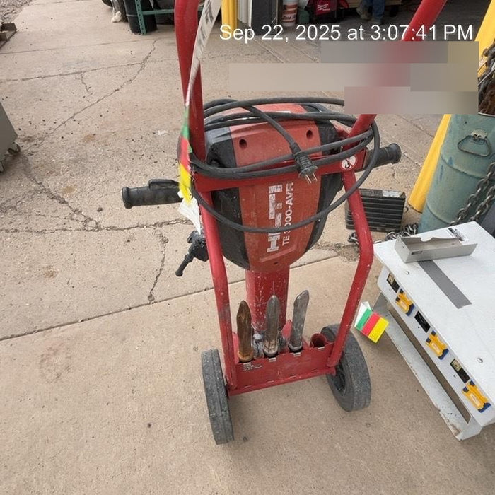 2021 HILTI TE 3000-AVR