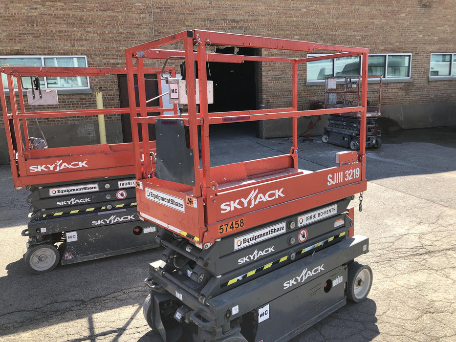 2018 Skyjack SJIII-3219 Standard Rental Specs