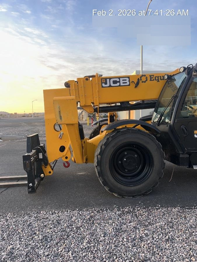 2025 JCB 512-56