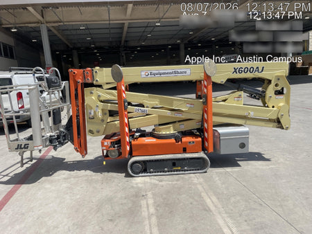2021 JLG X600AJ