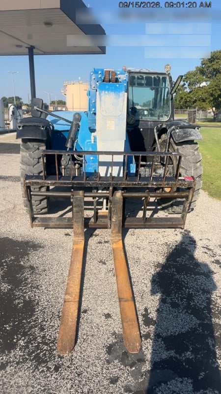 2020 Genie GTH-636 Cab/Heat/Air, Solid Tires, Work Lights, Beacon, Aux Hydraulics, Back up Alarm