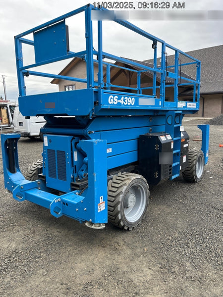 2020 GENIE GS-4390 RT