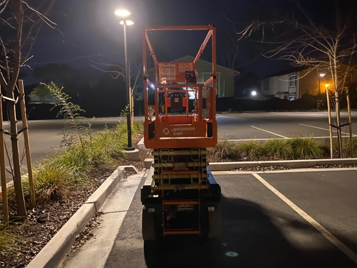 2022 JLG ES2632