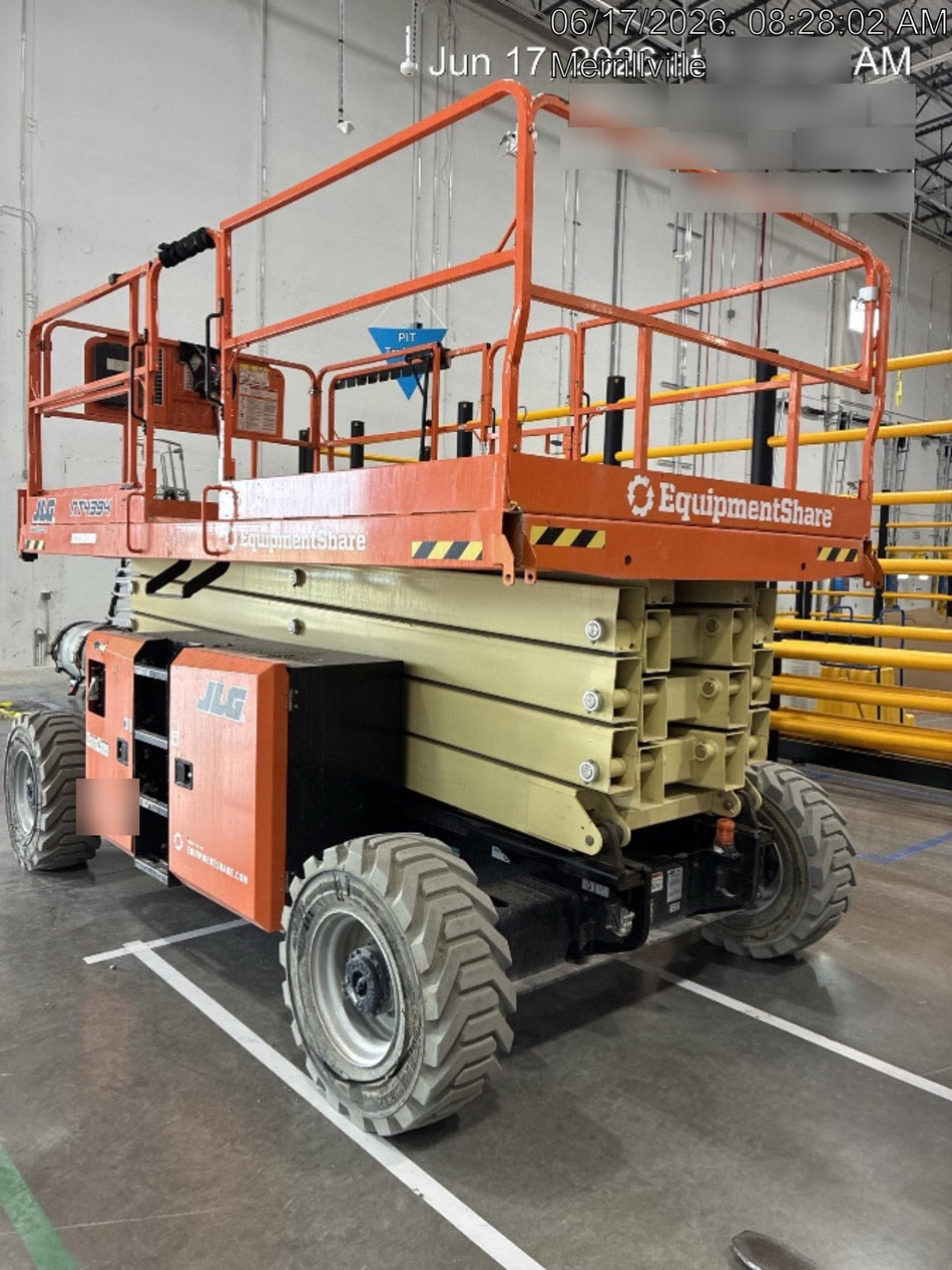 2023 JLG RT4394