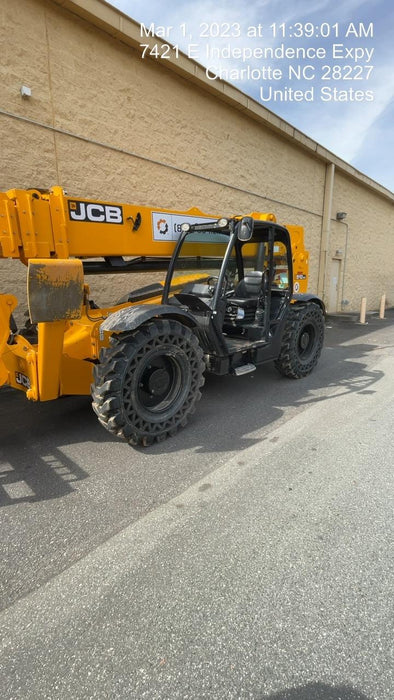2023 JCB 510-56