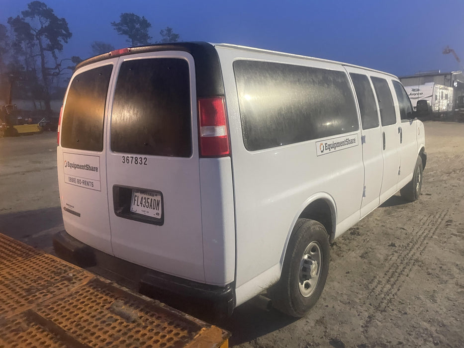 2023 CHEVROLET Express Van - Rental