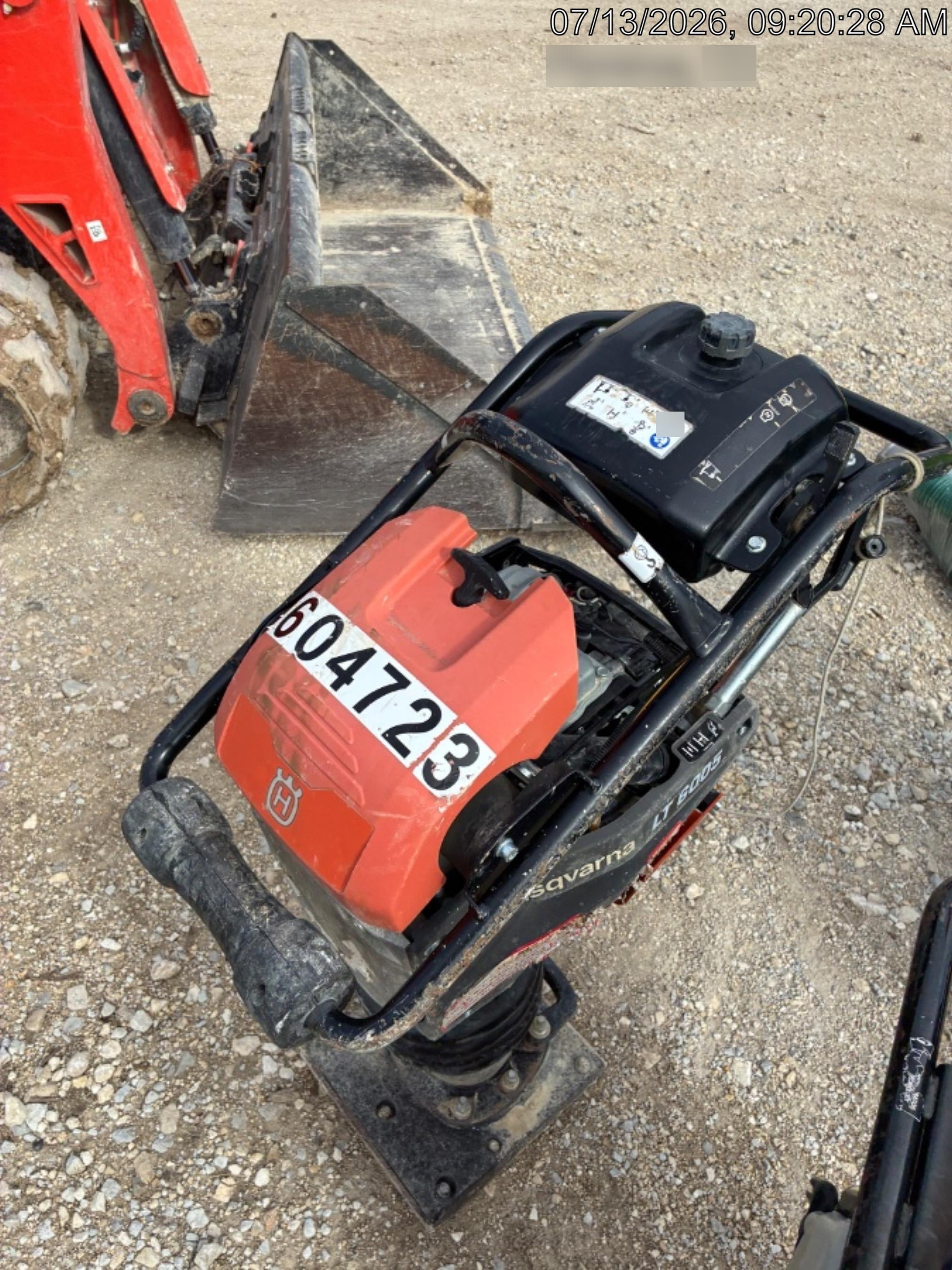 2025 HUSQVARNA LT6005