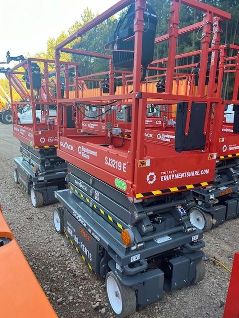 2024 Skyjack SJ3219 Electric Drive, Sld NM Tires, DBcns, RFRails, Power to Platform, T3 + Access Control