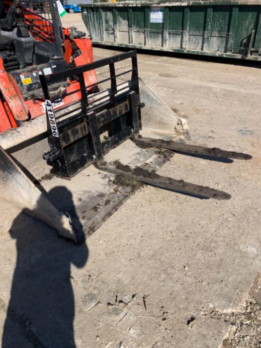 2024 ARROW MATERIAL HANDLING F5100CB