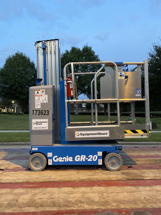 2021 GENIE GR-20