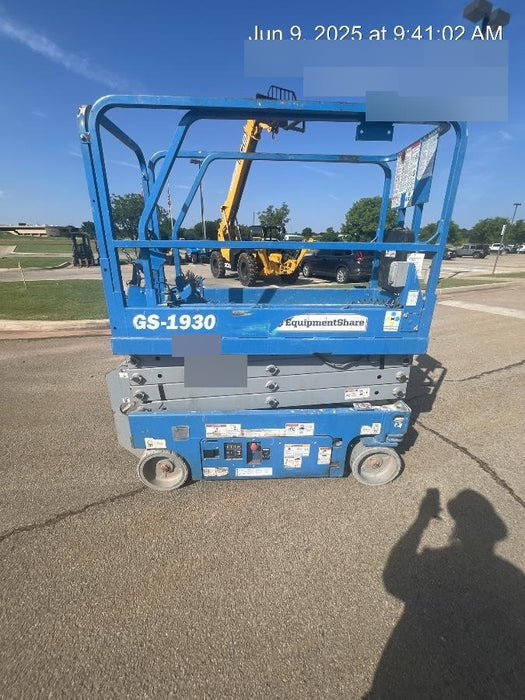 2018 Genie GS-1930 Genie GS-1930 Scissor Lift w/Standard Options