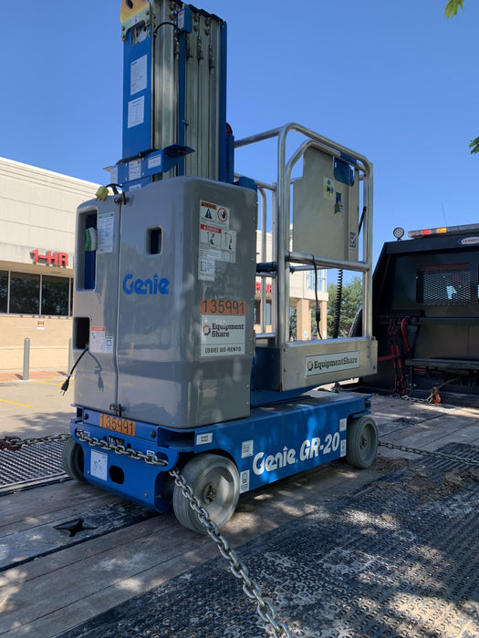2021 GENIE GR-20