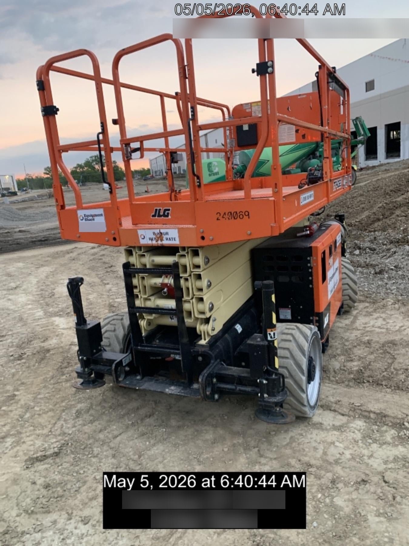 2022 JLG RT4069