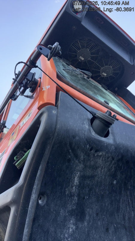 2021 JLG 1732