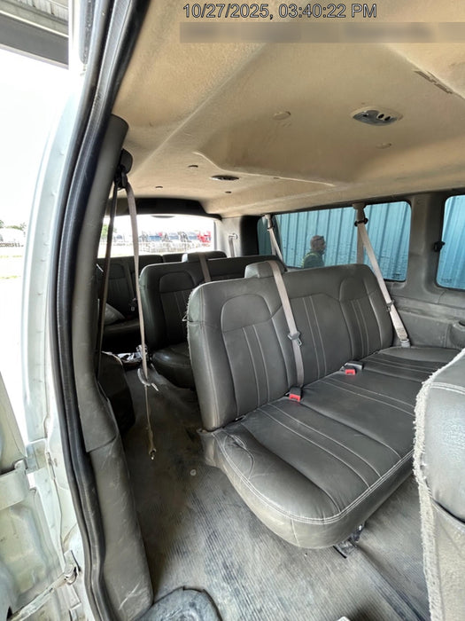 2023 CHEVROLET Express Van - Rental