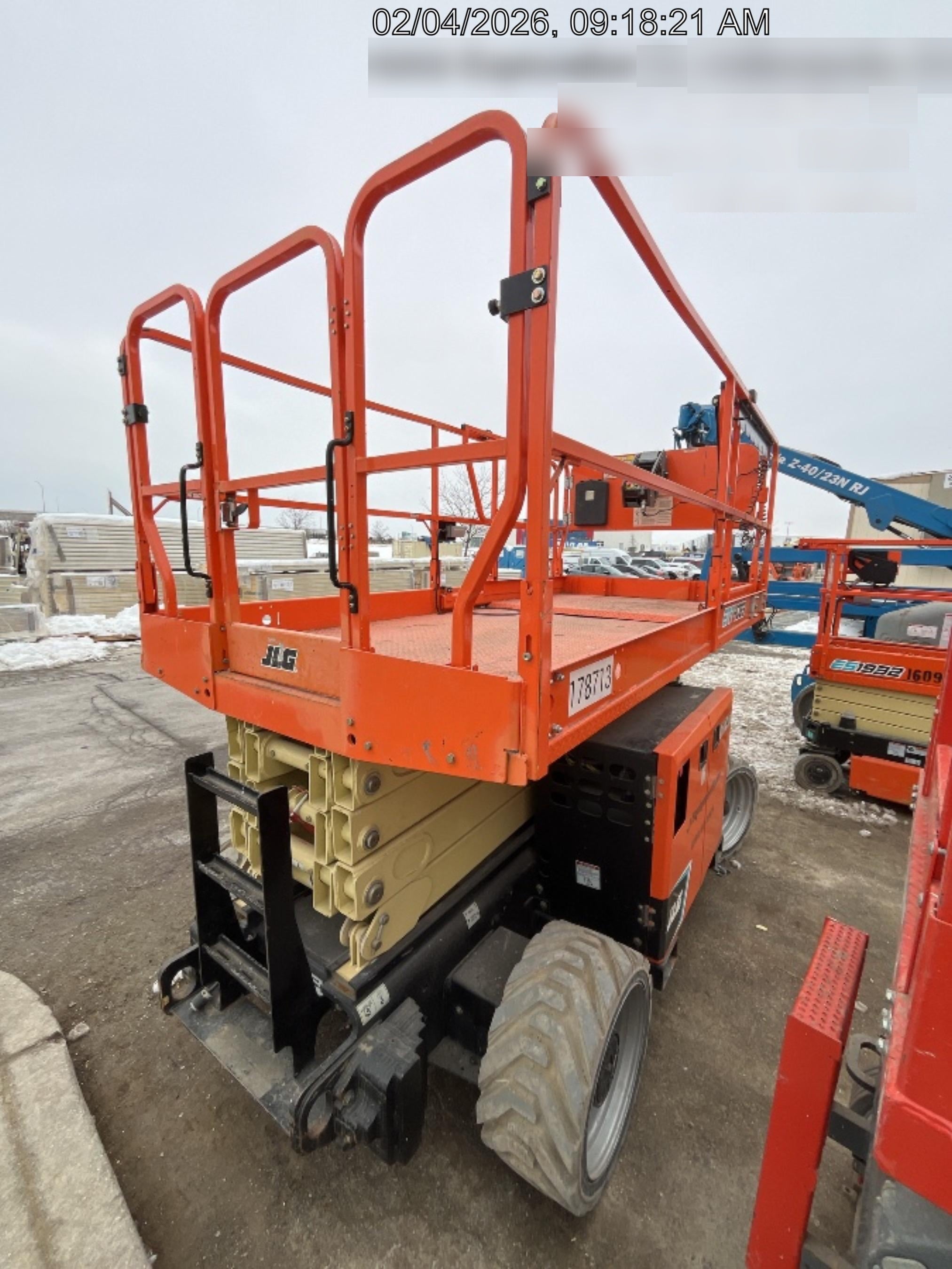 2021 JLG ERT4069
