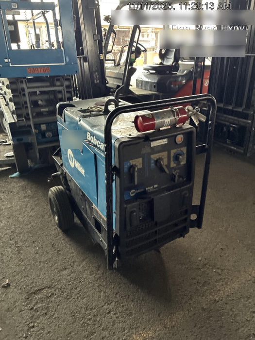 2019 Miller Electric BOBCAT 250 Standard w/Running Gear, Bracket, Hose