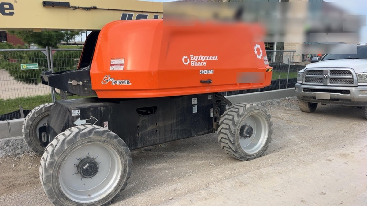 2024 JLG 660SJ