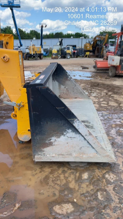 2020 ARROW MATERIAL HANDLING Telehandler Bucket Pin-On