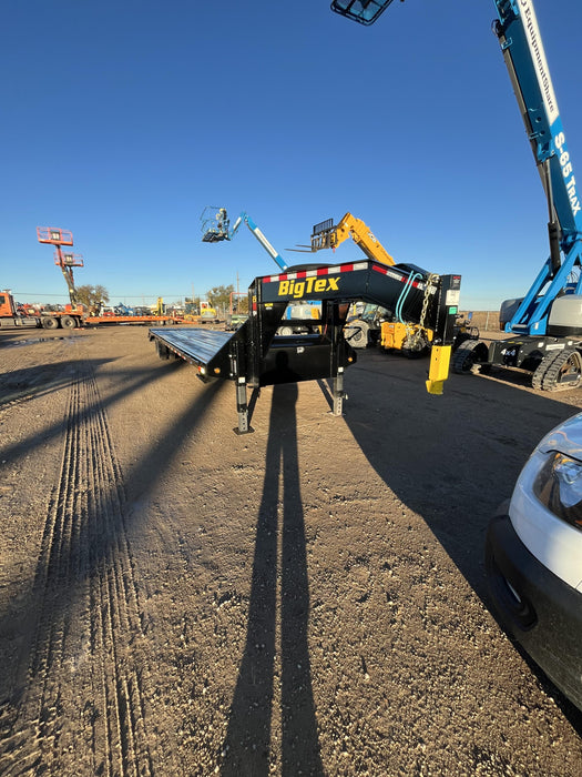 2025 BIG TEX TRAILER 25GN-40D5A-MRBK