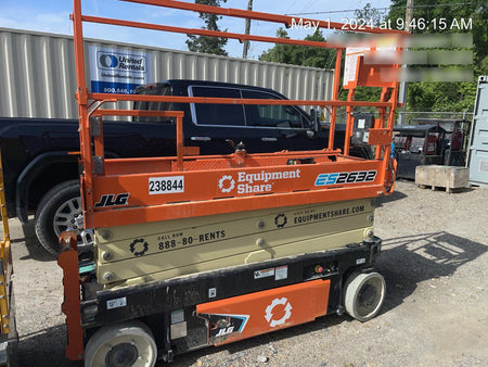 2022 JLG ES2632