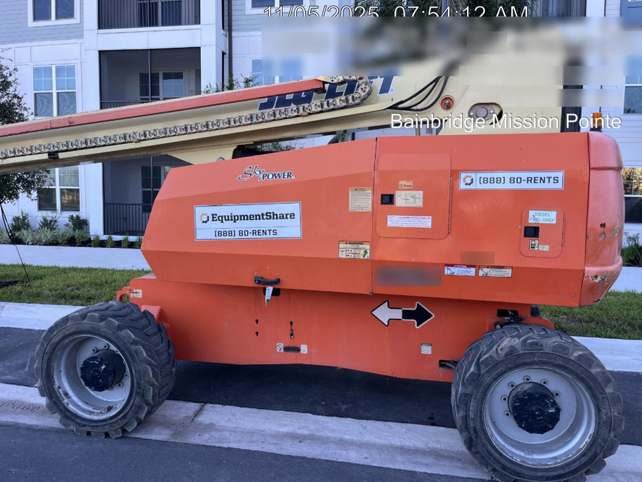 2019 JLG 860SJ