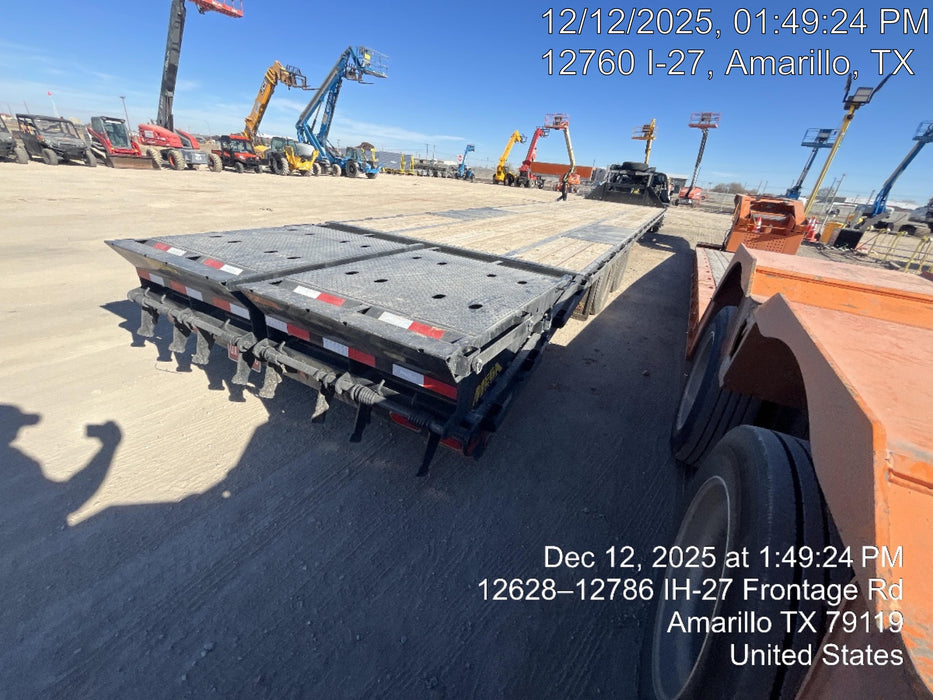 2025 BIG TEX TRAILER 25GN-40D5A-MRBK
