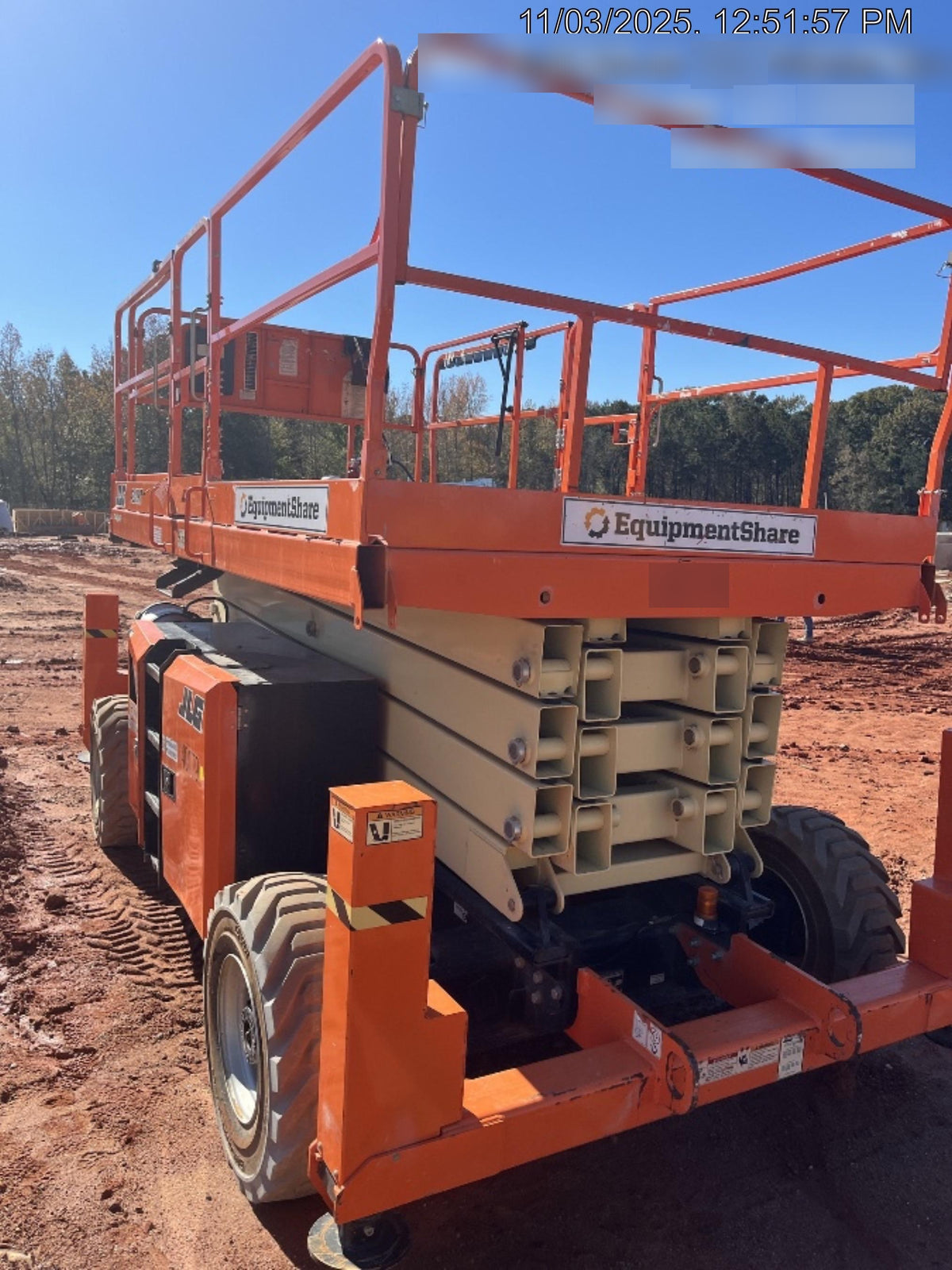 2019 JLG 430LRT