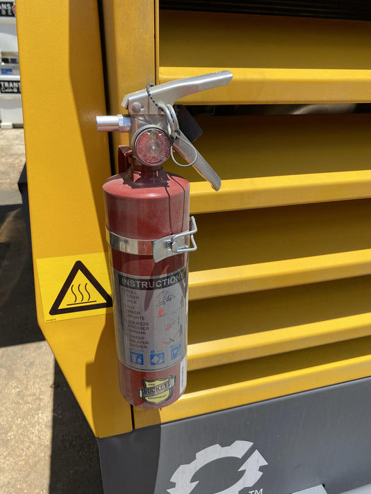 2023 ATLAS COPCO XAS 900