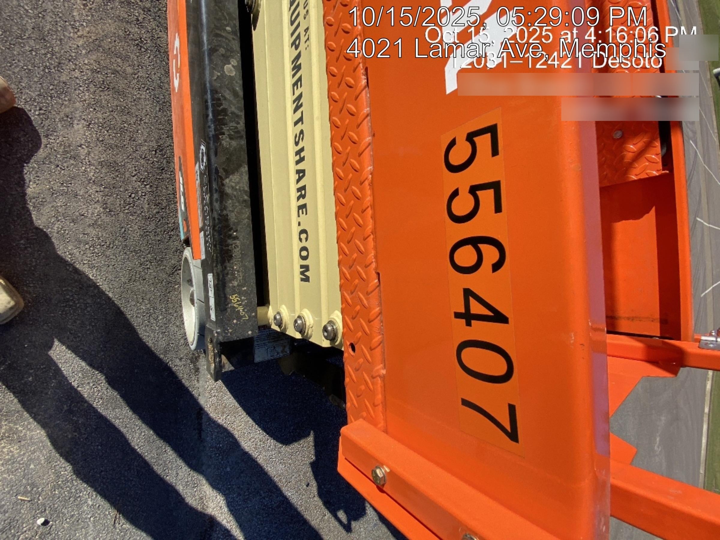 2025 JLG ES1932