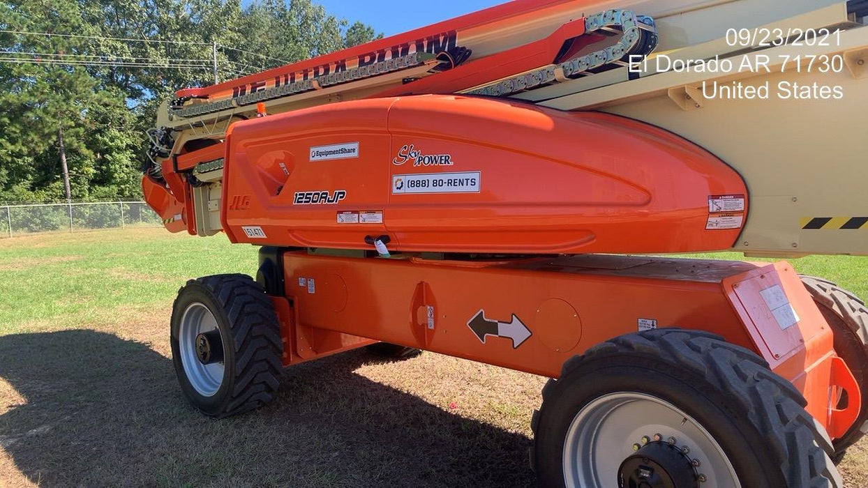 2021 JLG 1250AJP