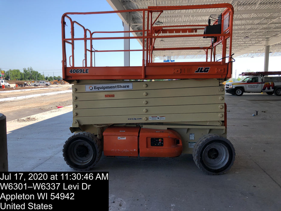 2008 JLG 4069LE