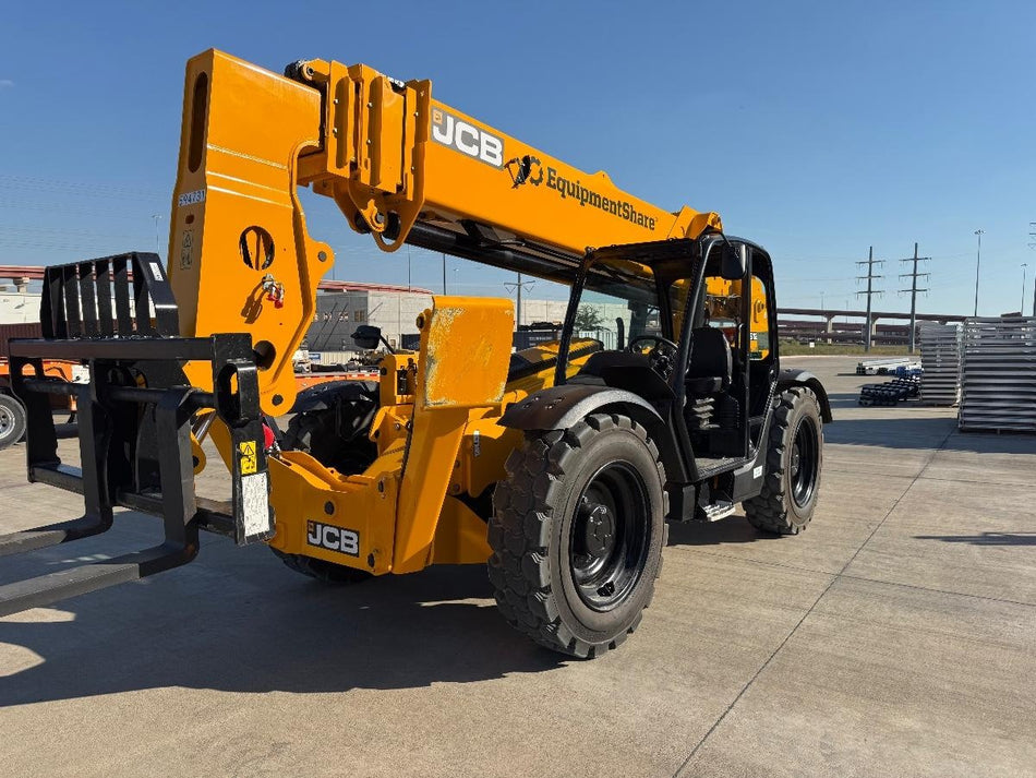 2025 JCB 512-56