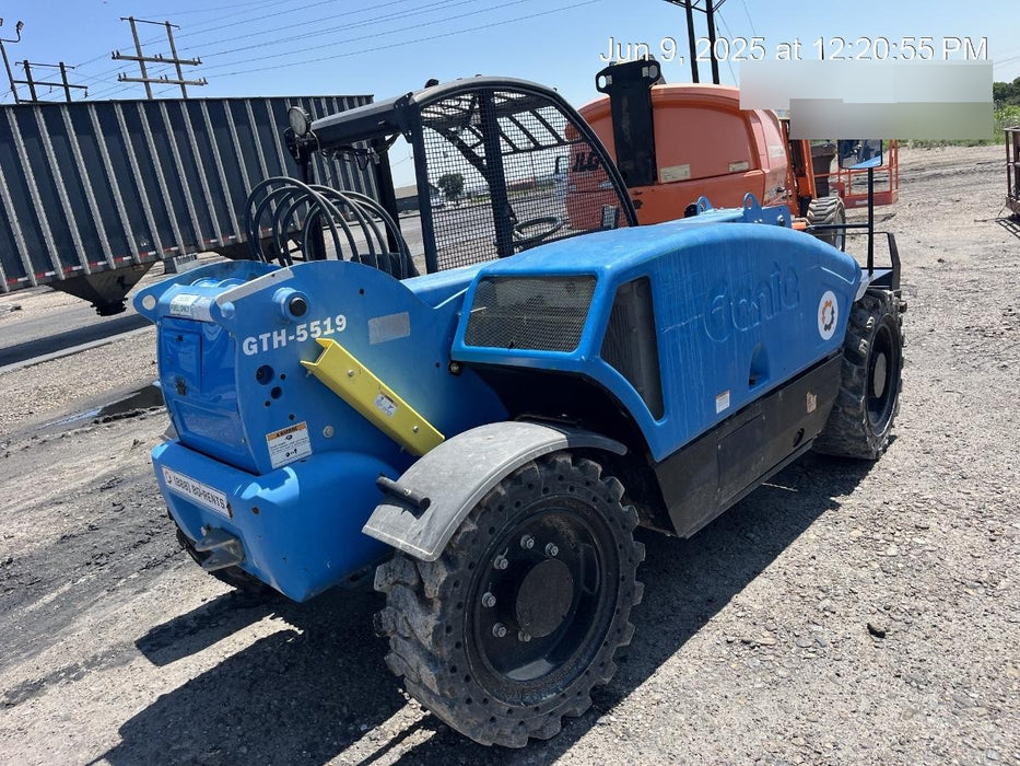 2019 Genie GTH-5519 Canopy, Solid RT Tires, LED Work Lights, Beacon w/48" Carriage, 48" Forks