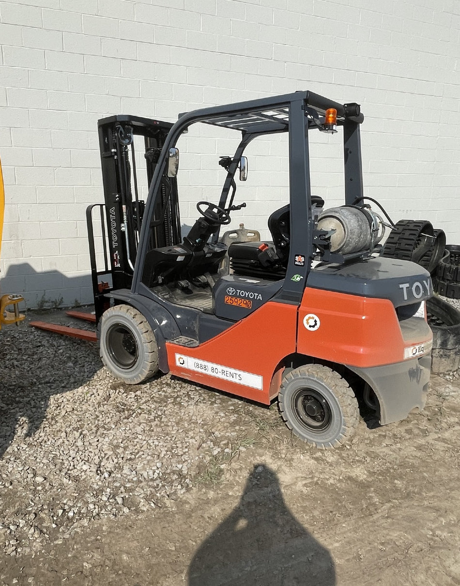 2022 TOYOTA 50-8FGU25