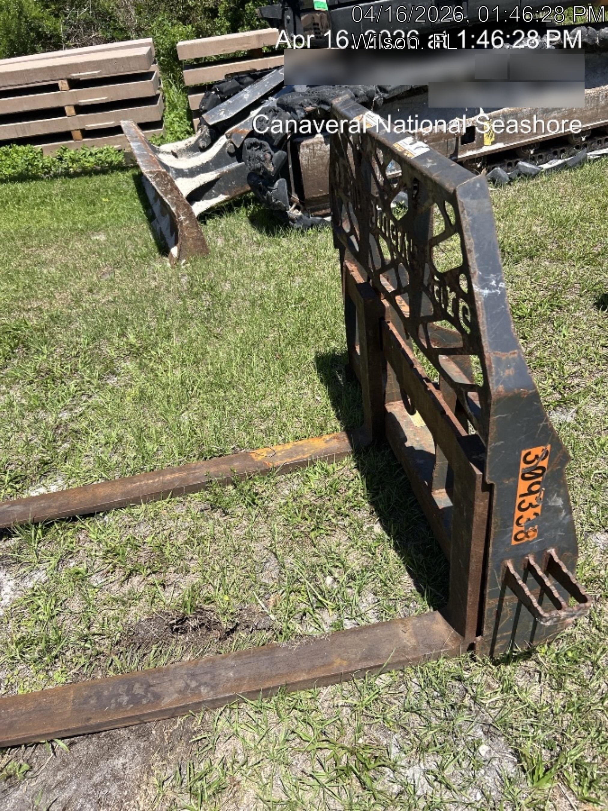 2023 PALADIN 48" Pallet Forks - Paladin