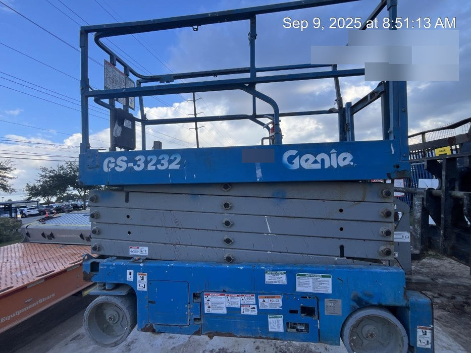 2018 Genie GS-3232 Genie GS-3232 Scissor Lift w/Standard Options