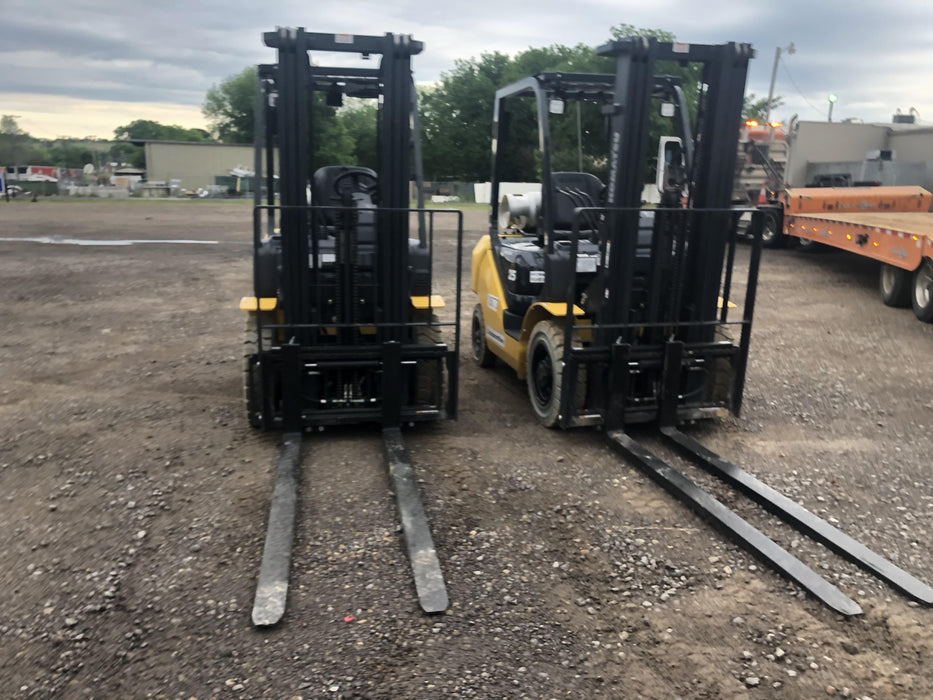 2021 KOMATSU FG25T-16