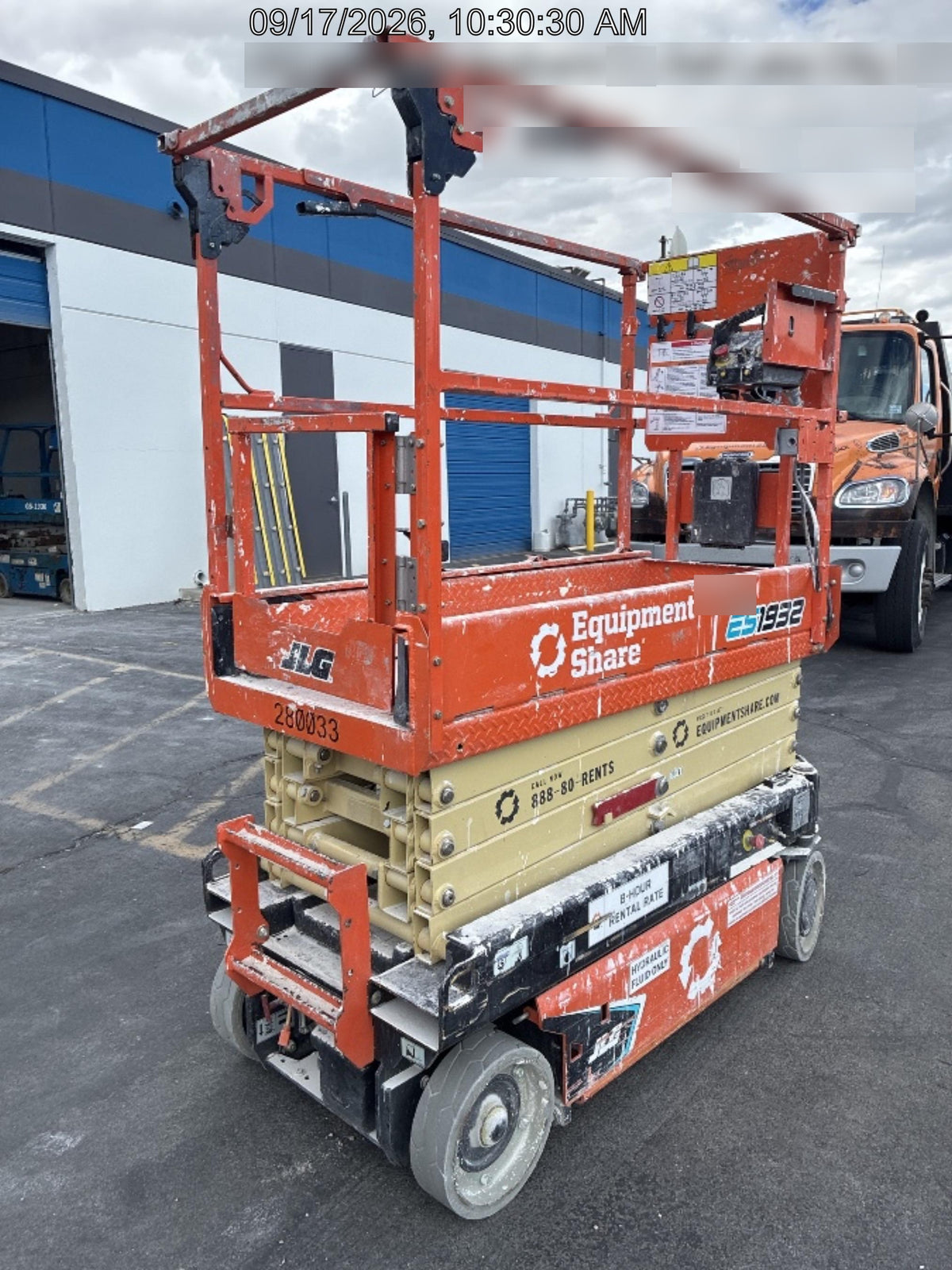 2022 JLG ES1932