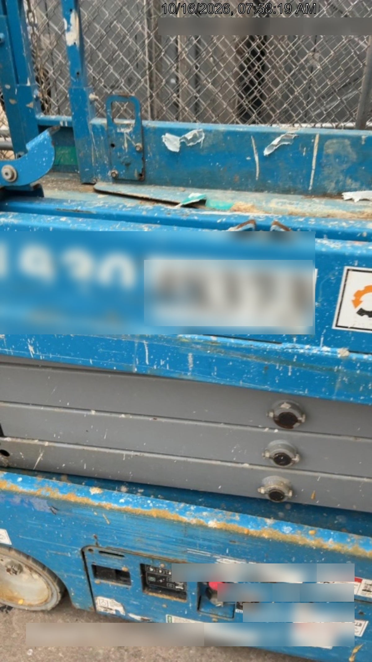 2019 Genie GS-1930 Fixed rails with chain Entry