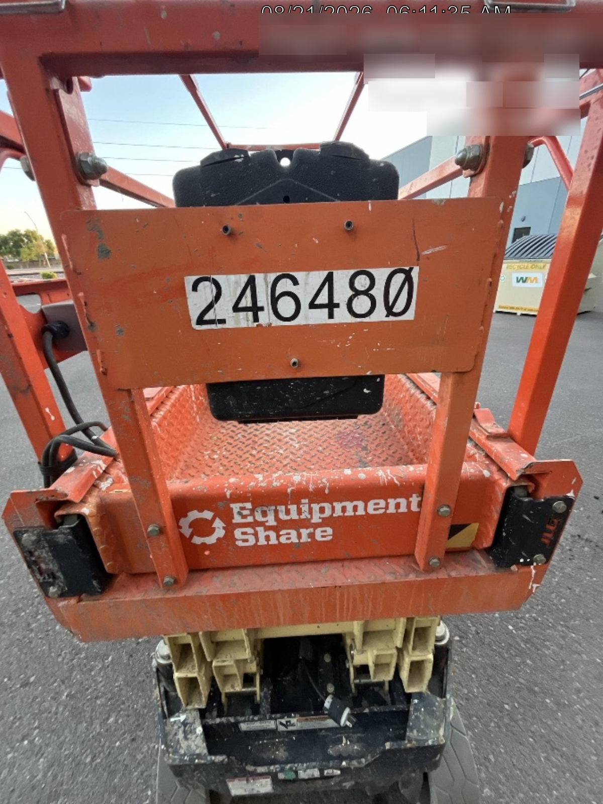 2022 JLG ES2632