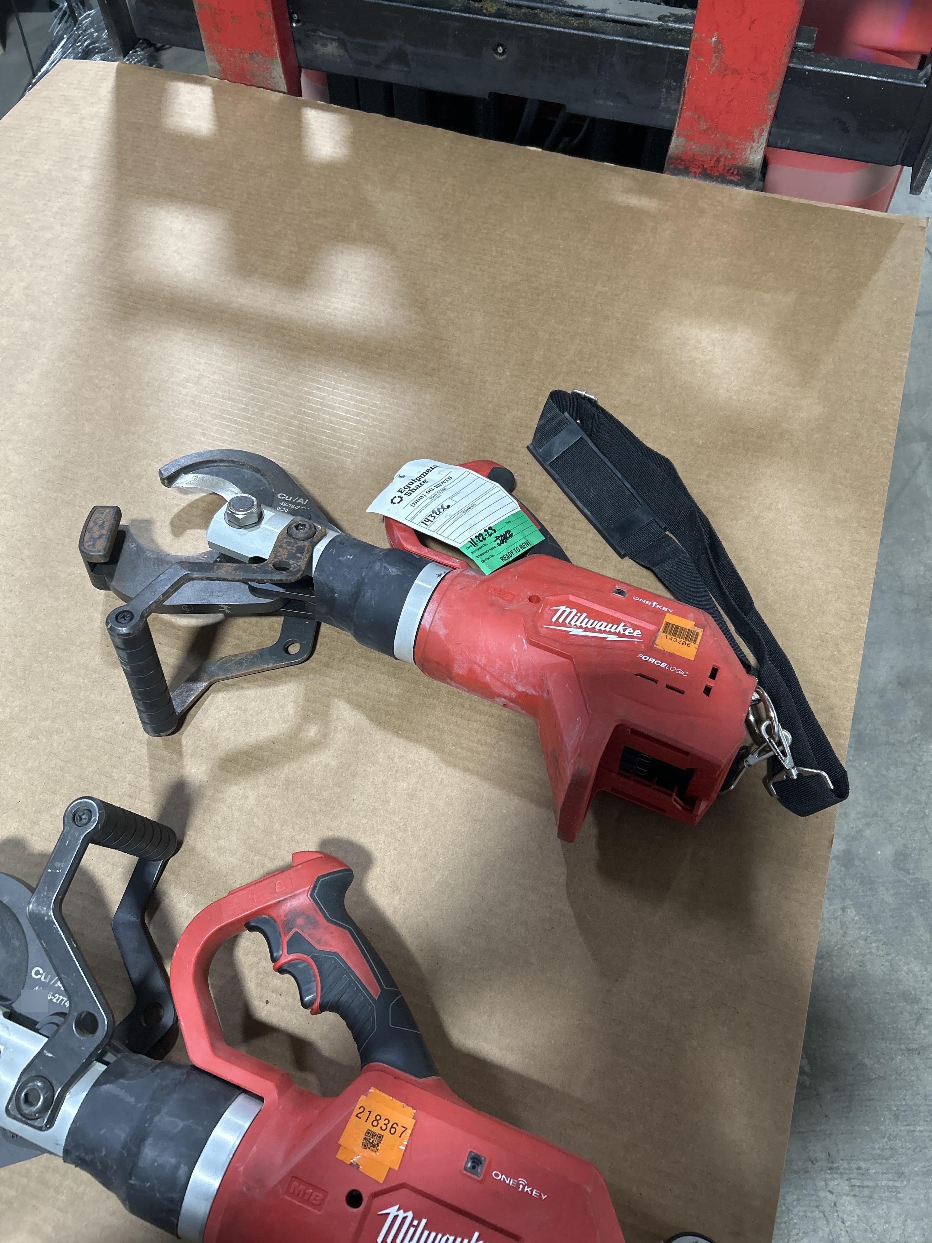 2021 MILWAUKEE 2776-21