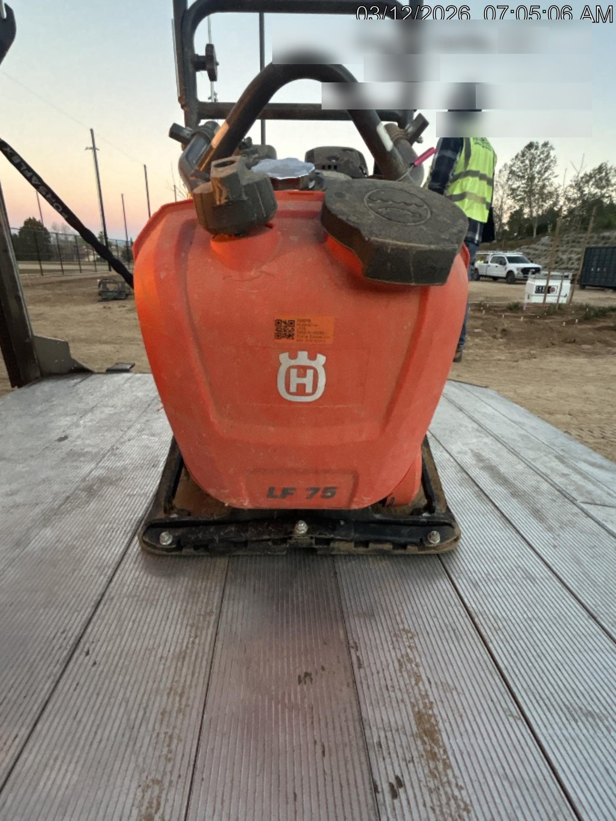 2025 HUSQVARNA LF75