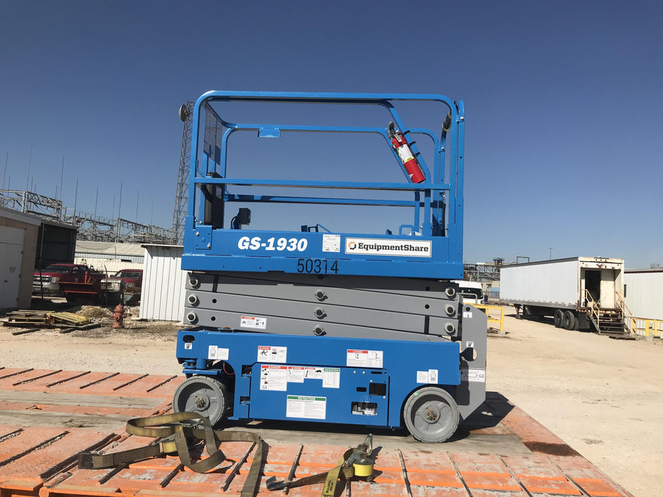 2019 Genie GS-1930 Fixed Rails with Chain Entry