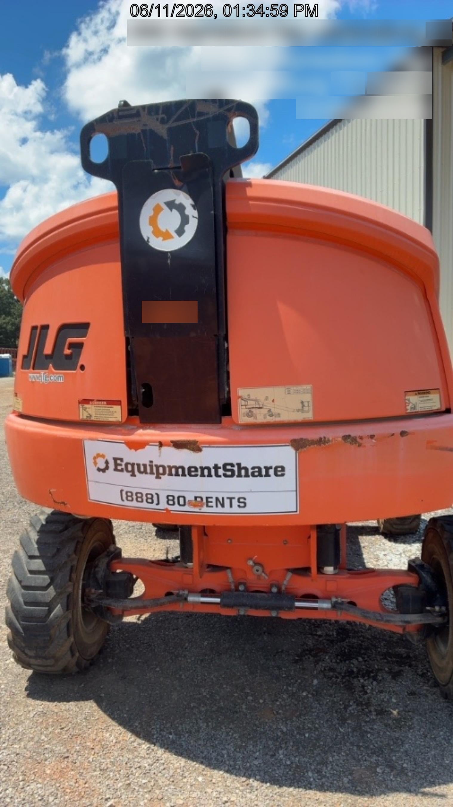2019 JLG 400S