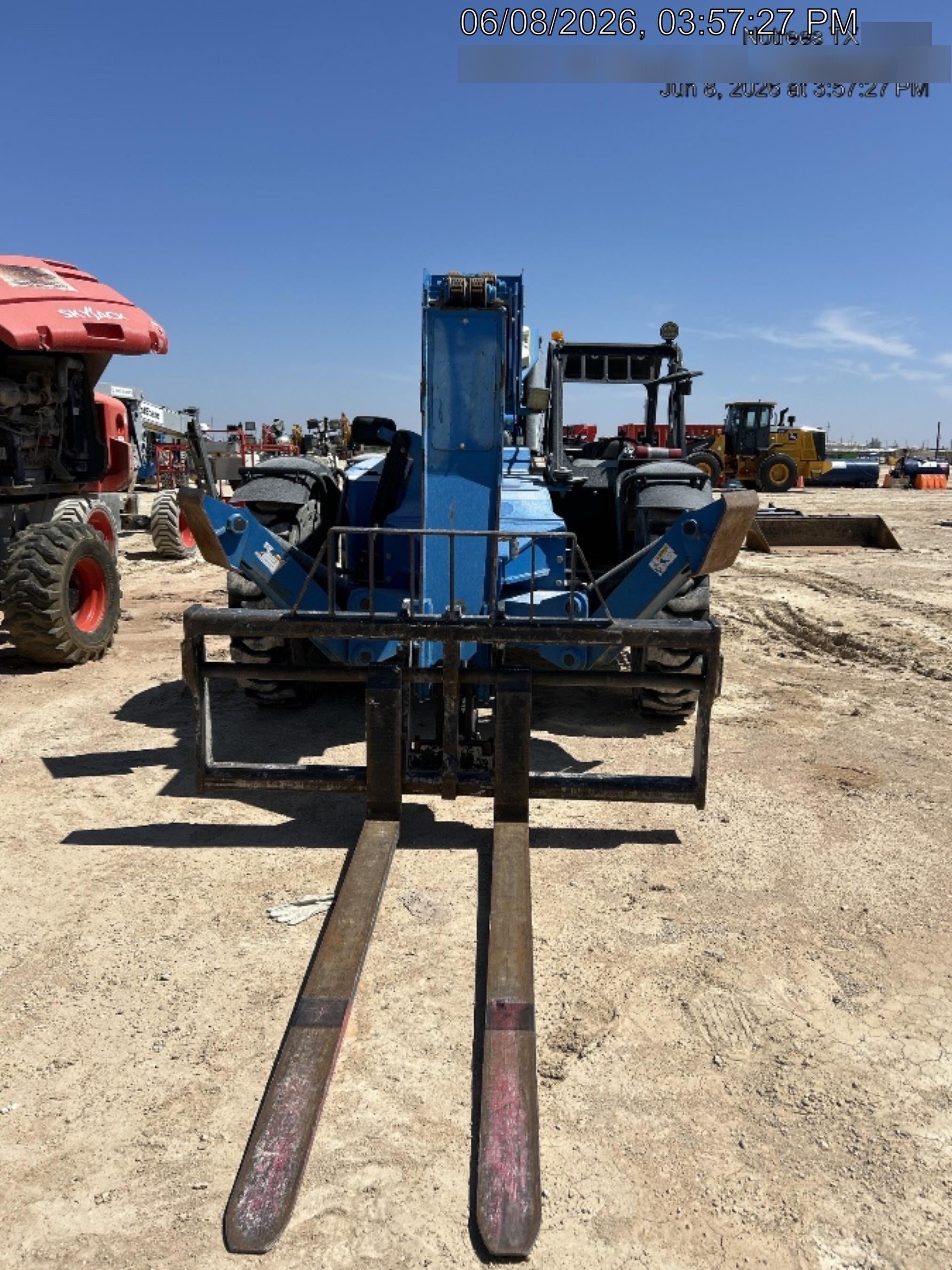 2017 GENIE GTH-1056