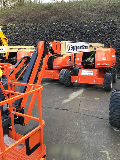 2020 JLG 660SJ