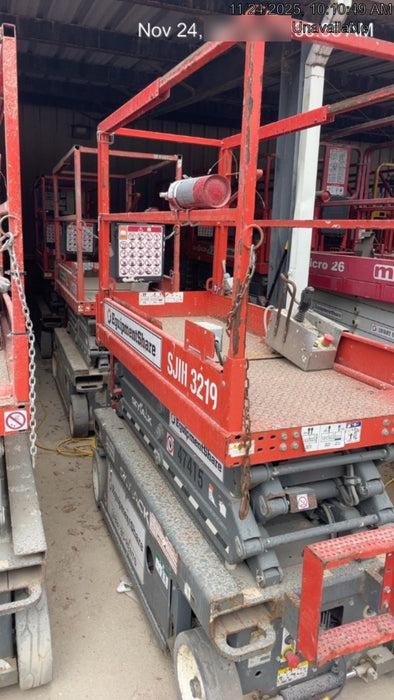 2019 Skyjack SJIII-3219 Standard Options, Trojan Batteries