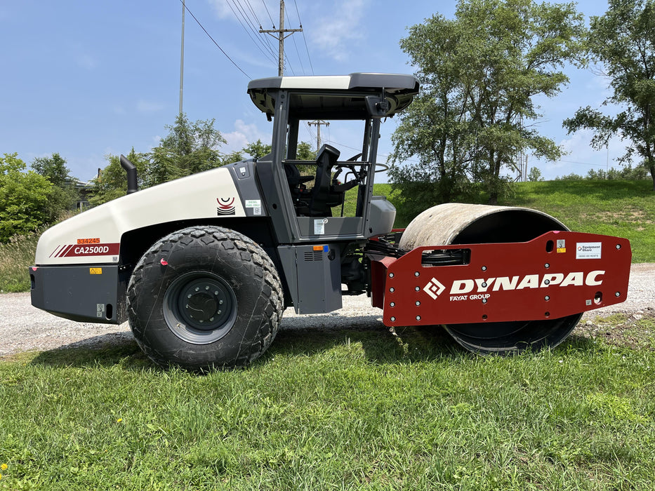 2023 DYNAPAC CA2500D