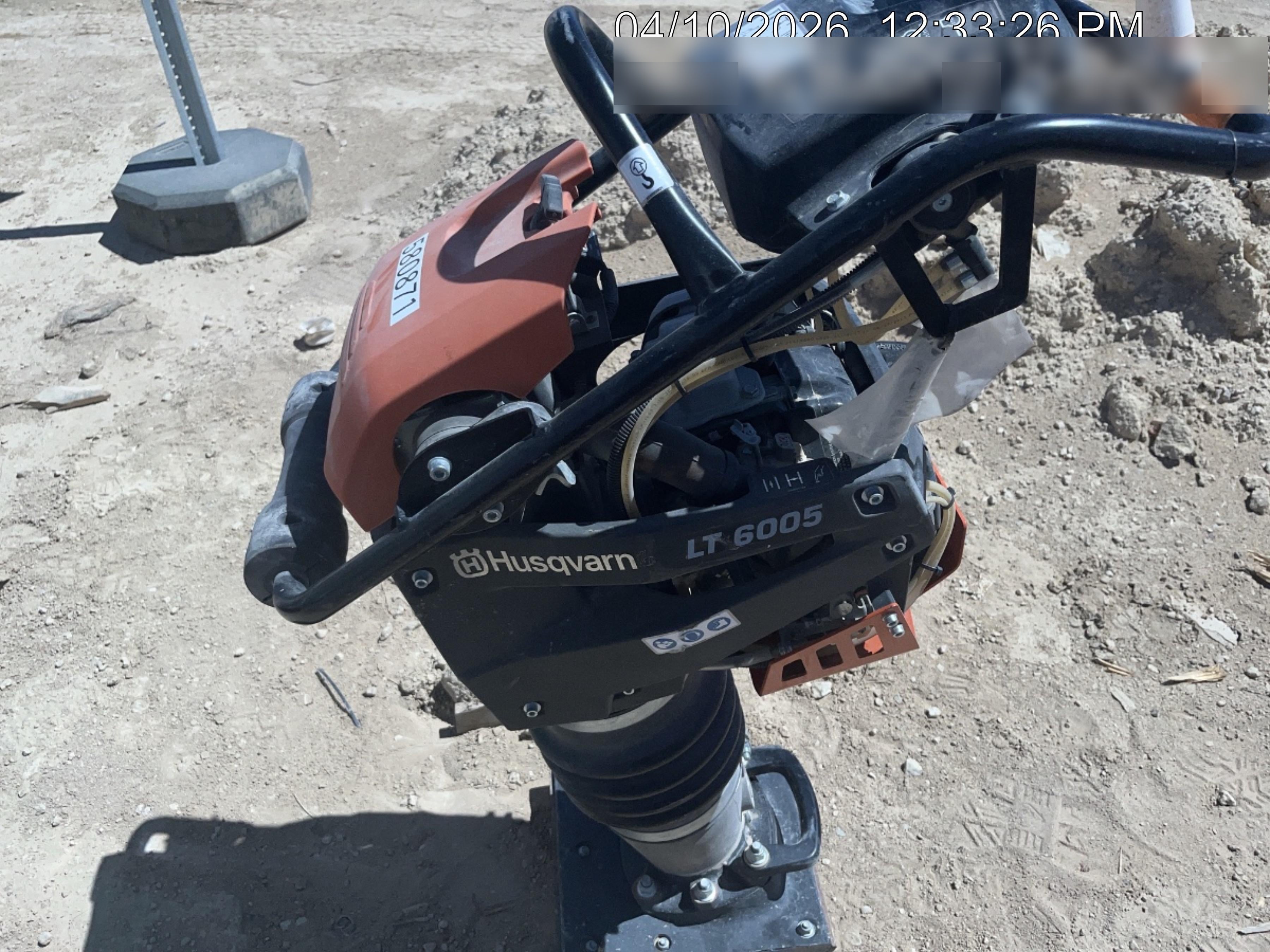 2025 HUSQVARNA LT6005